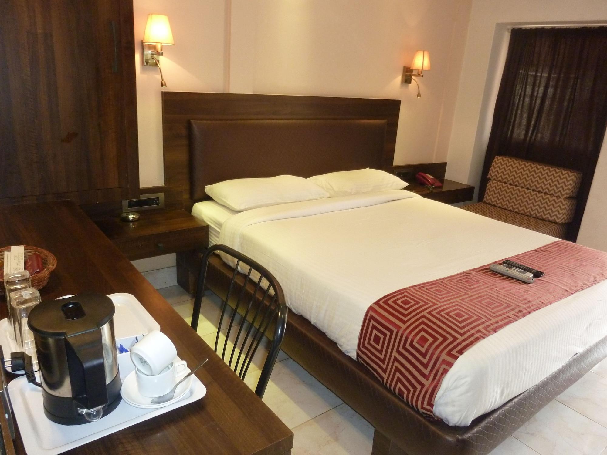Hotel New Bengal Мумбаи Экстерьер фото