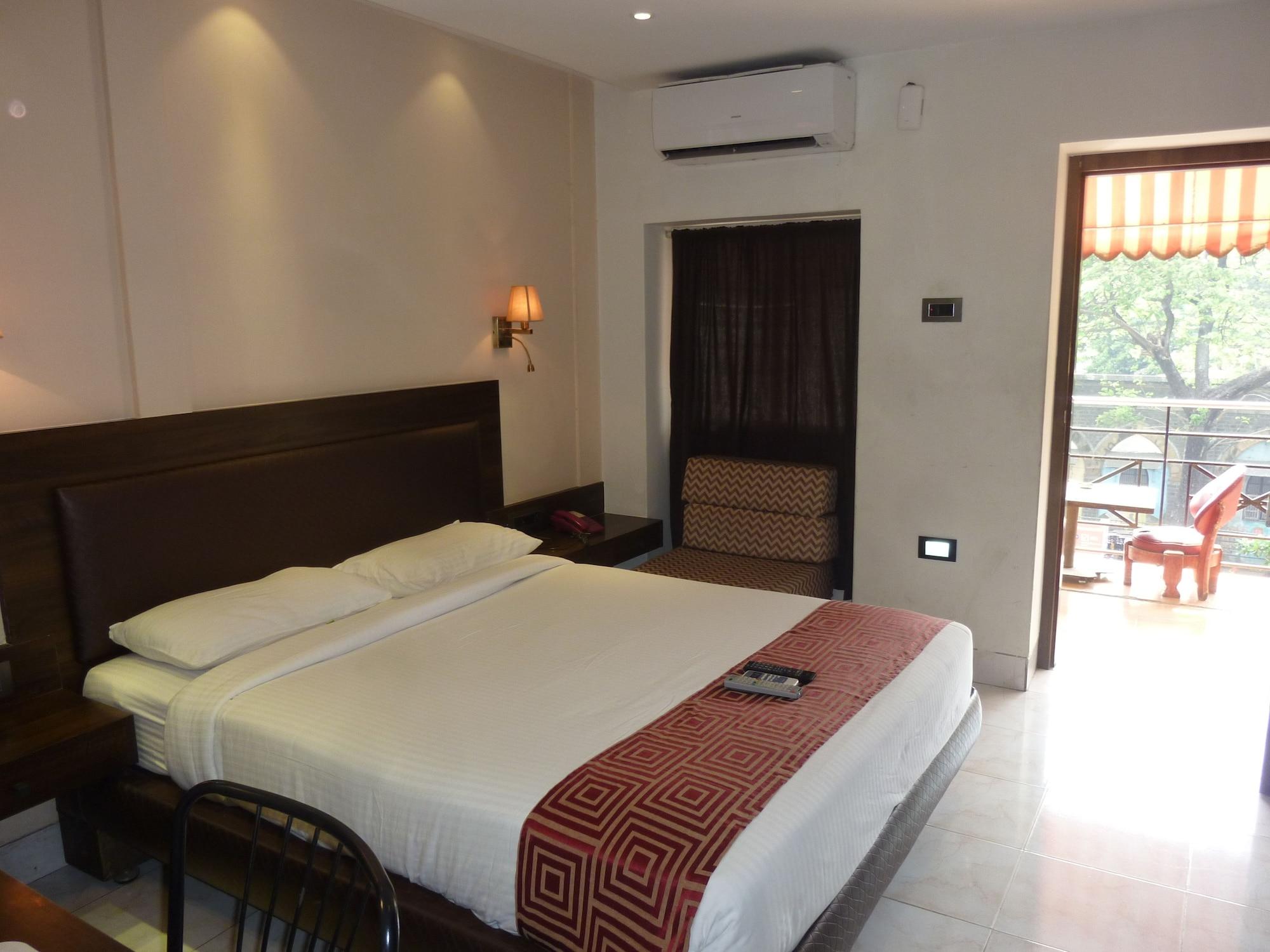 Hotel New Bengal Мумбаи Экстерьер фото