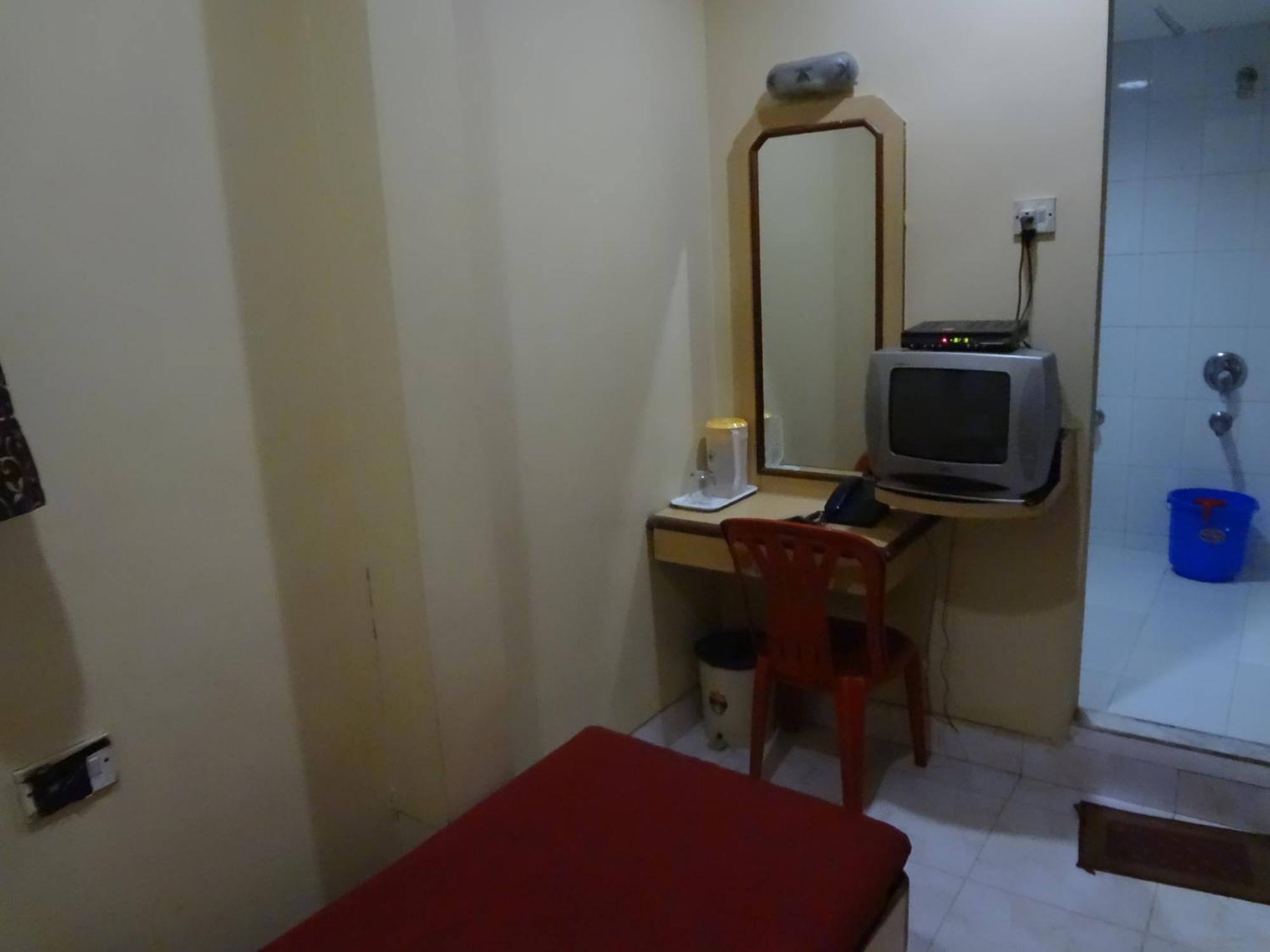 Hotel New Bengal Мумбаи Экстерьер фото